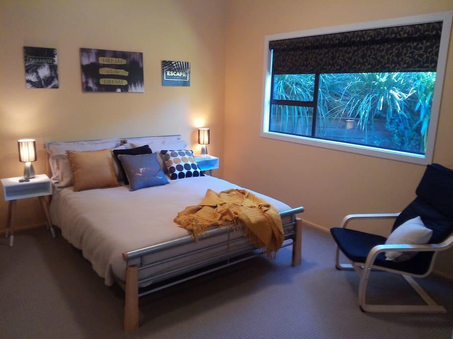 Dream Escape For 2 Bed & Breakfast Paraparaumu Exterior photo